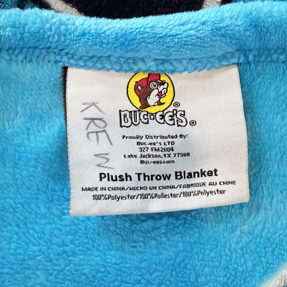 Buc-ee's Blue Fun Graphic Throw Blanket - Picture 3 of 3